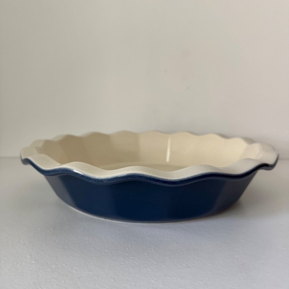 Emile Henry Williams Sonoma Ruffled Edge Blue Pie Dish - Made in France - Picture 1 of 7